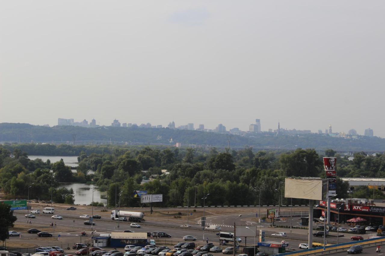 Panoramic View Lux Apartment On Metro Osokorky Киев Екстериор снимка
