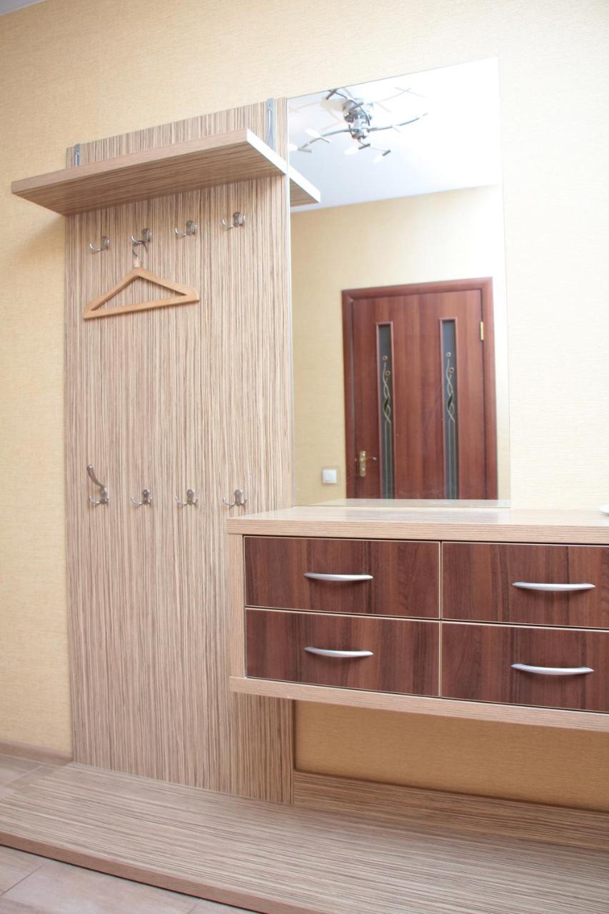 Panoramic View Lux Apartment On Metro Osokorky Киев Екстериор снимка